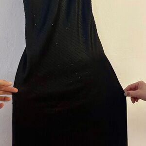 Sophisticated Black Maxi Dress